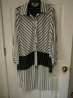 Ic Collection By Connie K Striped Button Down Tuxedo Tail Shirt Tunic M Ic Collection By Connie K Striped Button Down Tuxedo Tail Shirt Tunic M