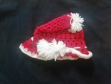 NEW BORN BABY HAT AND HAND MADE WOOLEN KNIT SOCK 100 