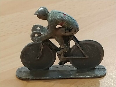 Lot De 5 Figurines Anciennes Cyclistes - Plomb Ou Alu, Style Quiralu ? Tour De France (occasion)
