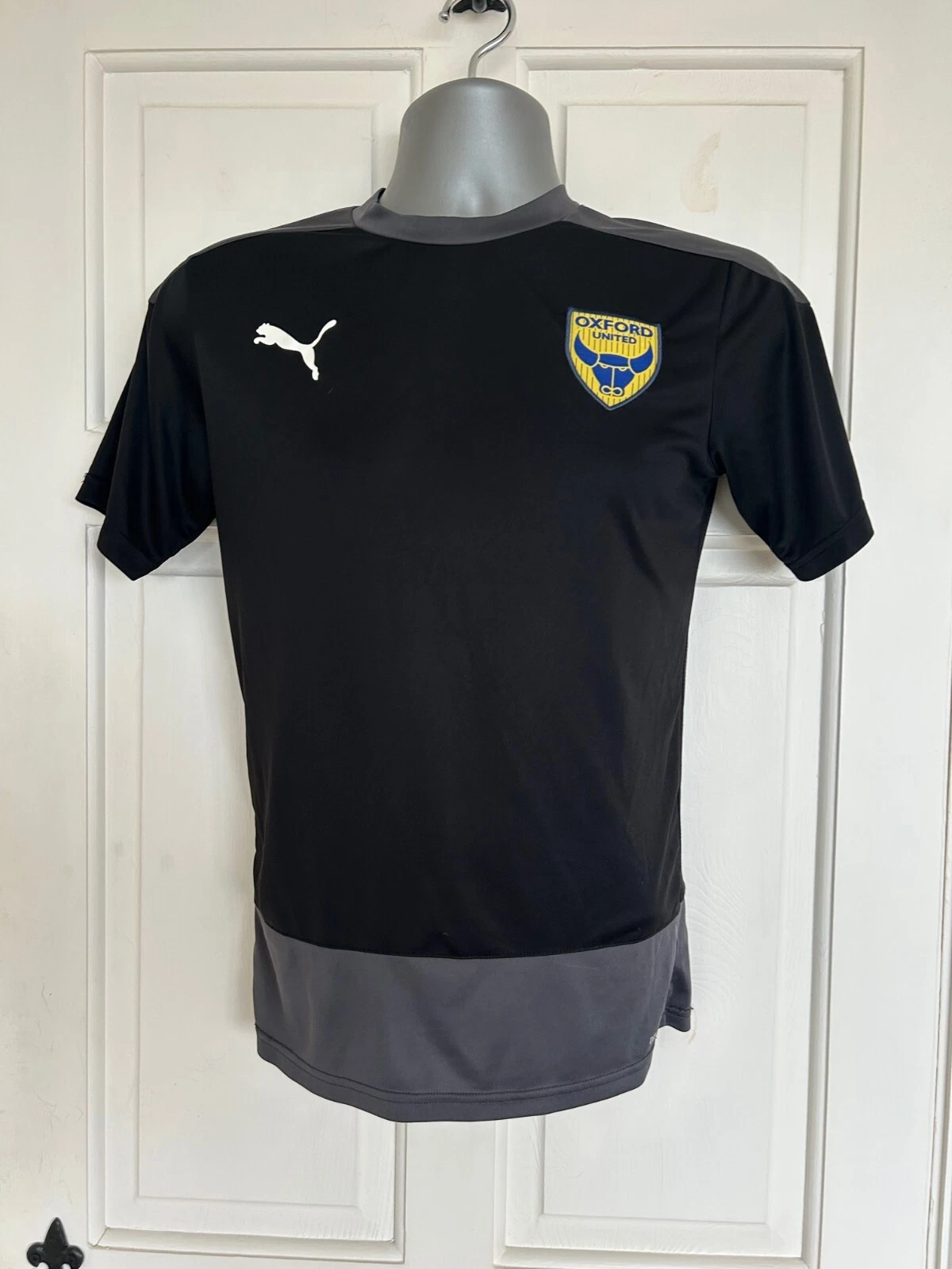 Puma Oxford United Player Issue calcio nero allenamento tecnico a T small come nuovo