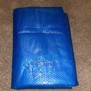 ThermoFloat 7x7' Hot Tub Bubble Solar Cover Floating Trimmable Spa Blanket