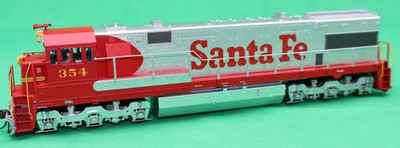 Atlas HO 10004626 - Master - Gold Model - U28CG Diesel Locomotive ''Santa Fe ''