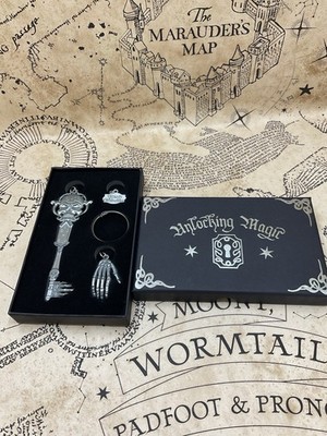 Harry Potter Cursed Curiosities Key Wizarding Trunk Rare