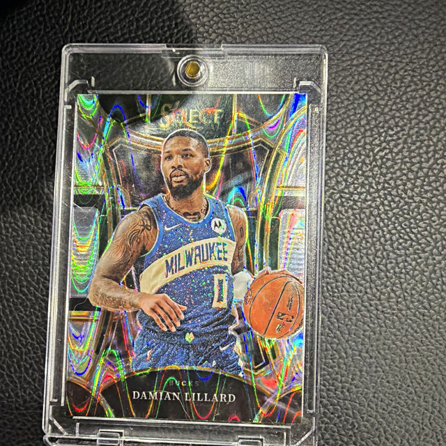 Panini 2023-24 Select Damian Lillard #338 Milwaukee Bucks Mezzanine Prizm