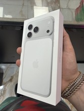 Apple iPhone 17 Pro Max A3257 1TB | Silver  | FACTORY UNLOCKED NEW