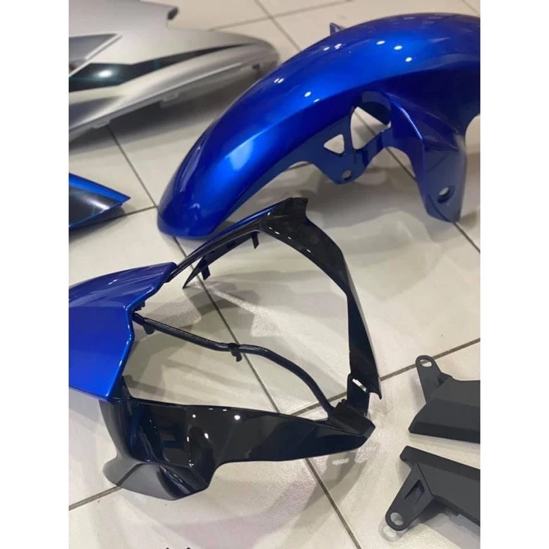 (Malaysia) Blue/Matte Silver Yamaha 15ZR (V2) 2022 coverset original - Image 4 of 4