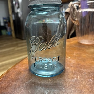 Vintage Ball Perfect Mason Jar Aqua Blue #0 Quart Canning Jar, with lid Lid