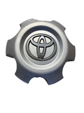 Toyota Sequoia Tundra Tacoma Oem Wheel Center Cap Silver 42603-af060 2005-2007 Toyota Sequoia Tundra Tacoma Oem Wheel Center Cap Silver 42603-af060 2005-2007