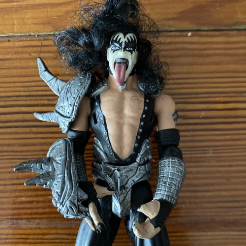 Figura de acción Gene Simmons 1997 - Imagen 2 de 4