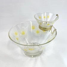 Anchor Hocking Daisy 3 Piece Chip & Dip Bowl Set With Holder Vintage MCM