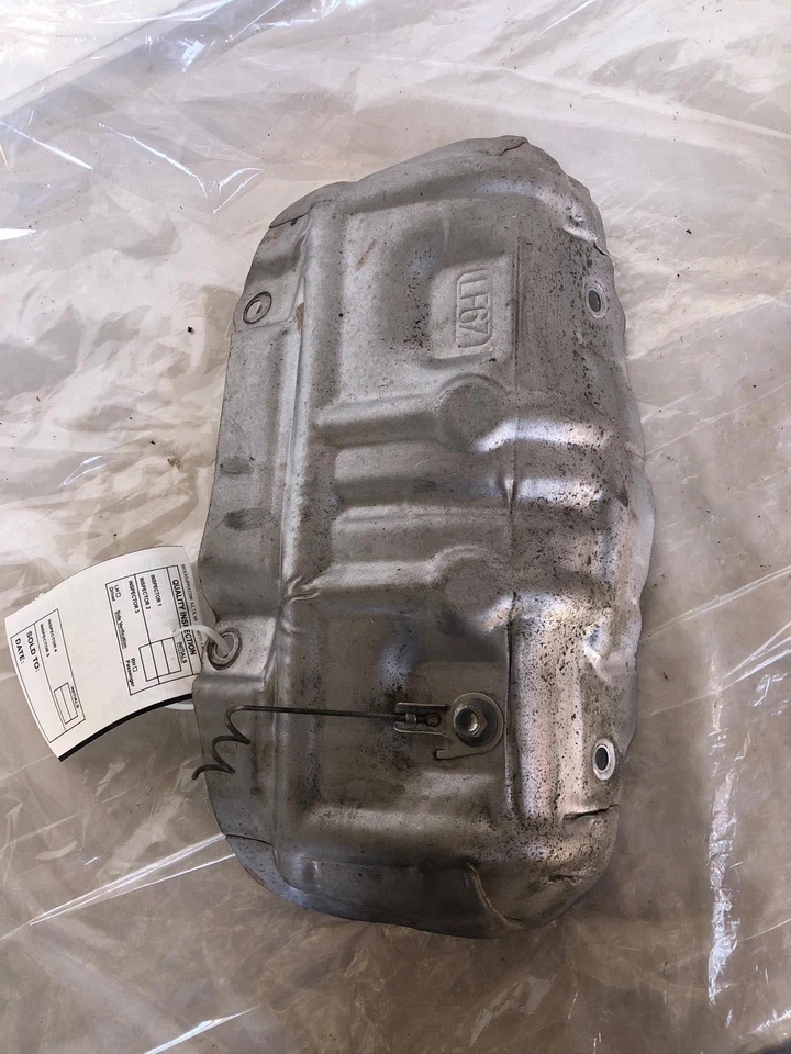 Colector de escape Mazda 3S Sport 2008 protector térmico cubierta de ajuste conjunto de panel OEM Foto 3 de 4