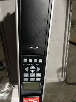 Danfoss 1 HP VLT5001PT5B20STR3DLF00A00C0 VLT 5000 Variable Speed Drive .75 kW VS