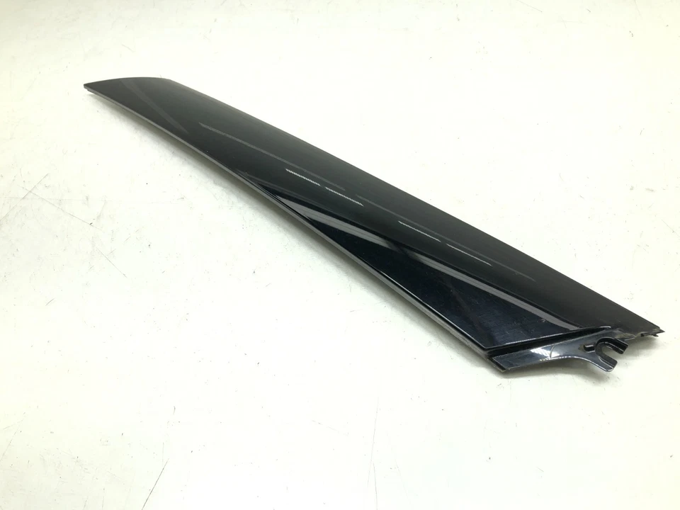 2011-2017 年 INFINITI QX56 QX80 右乘客前 A PILLAR FINISHER 模塑原始设备制造商 — 第 3/4 张图片