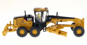 rc cat 14m grader for sale