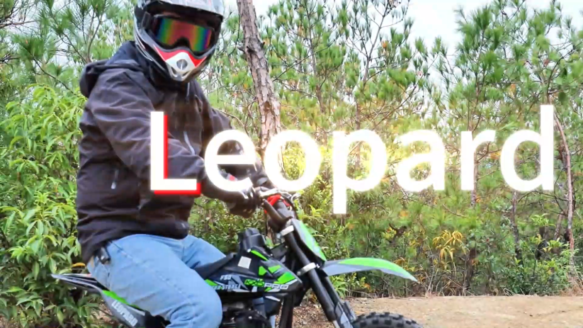 X-PRO Leopard Mini Dirt Bike Gas Powered 4 Stroke Pit Bike Pull