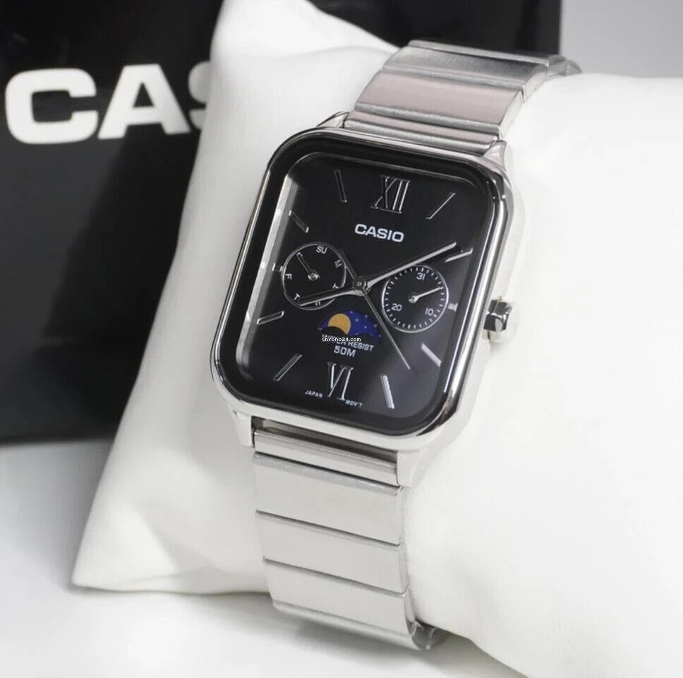 Casio Moonphase Quartz Stainless Steel MTP-M305D-1A2VDF Casio Moonphase Quartz Stainless Steel MTP-M305D-1A2VDF