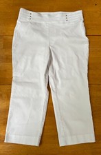 JM COLLECTION Pull On Slim Fit Stretch Rivet Detail Cropped Capri Pants, Size LP