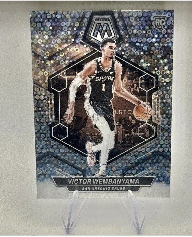 2023-24 Panini Mosaic - Victor Wembanyama #238 Fast Break Mosaic Prizm (RC)
