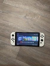 Nintendo Switch OLED Bundle White - Excellent Condition