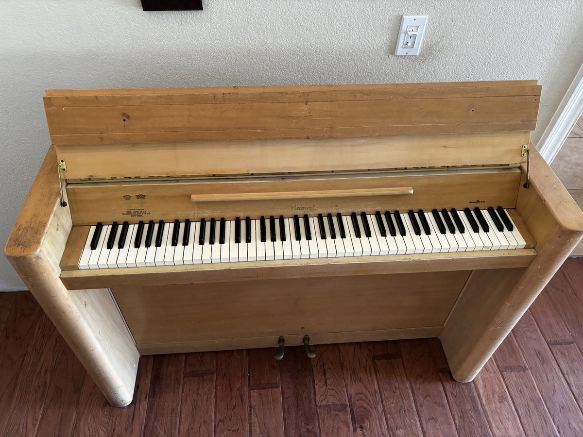 Piano EAVESTAFF PIANETTESOLE MFR