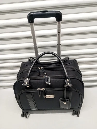 Samsonite Luggage Women's Spinner Mobile Office 17"