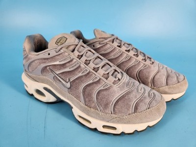 Nike Air Max Plus LX Gunsmoke Atmosphere Grey Velvet Suede Women 7.5 AH6788-001