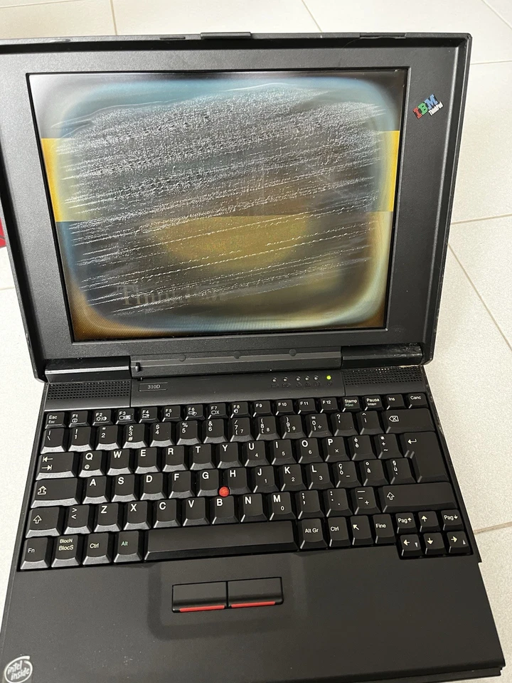 IBM ThinkPad 310D – Boots to BIOS – Display Issue – Vintage Laptop - Imagen 3 de 4