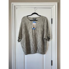 NWT DKNY Jeans Sage Green Short Sleeve Round Neck Sweater Shirt Size Large
