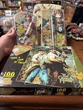 New Sealed Crocodile Hunter Puzzle, Flashlight And Keychain