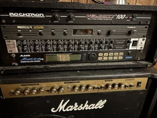 Alesis Midiverb 4 Multi-Effects Processor Midi-verb 4 18 Bit Signal Process