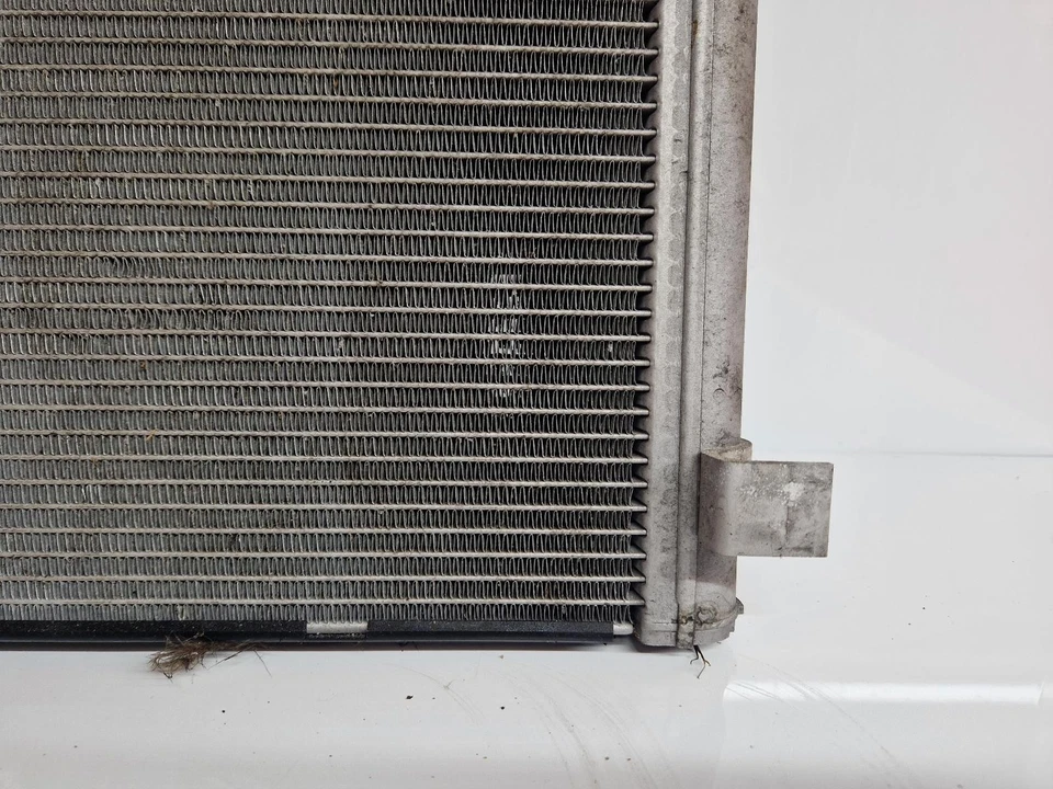 BMW 5 SERIES 2018 AIR CON CONDENSER 2.0L PETROL B48B20M0 B48B20B 64509891030 - Image 2 of 4