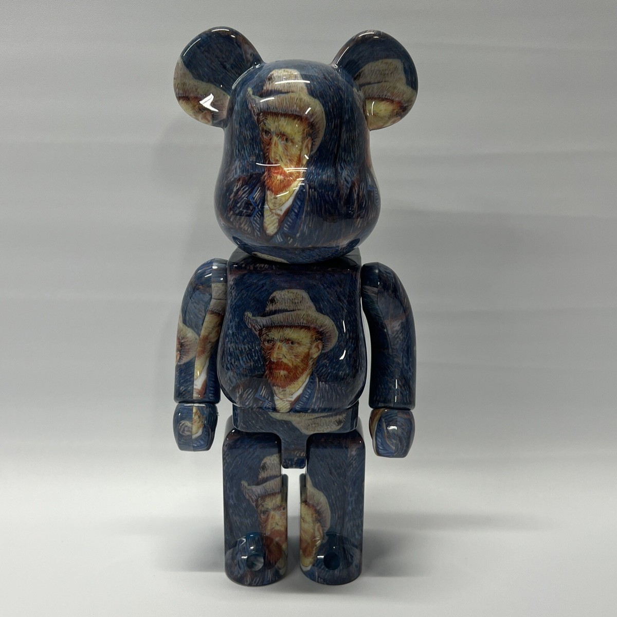 400%のみ　BE@RBRICK Van Gogh Self-Portrait Bearbrick Van Gogh 400% Museum Self-Portrait With Grey Felt
