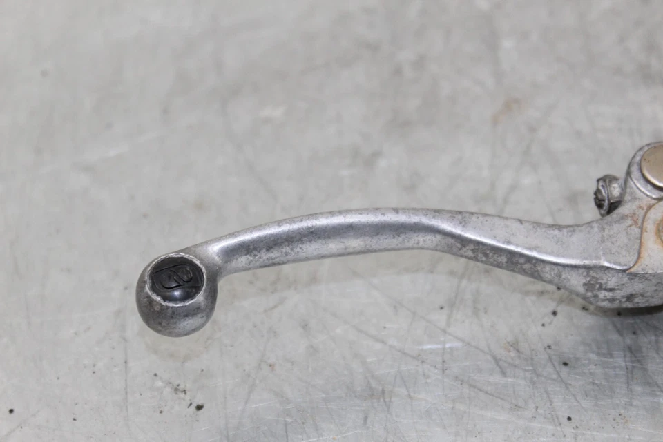 Yamaha YZ125 YZ 125 1998 98 OEM freno delantero palanca de cilindro maestro Foto 2 de 4