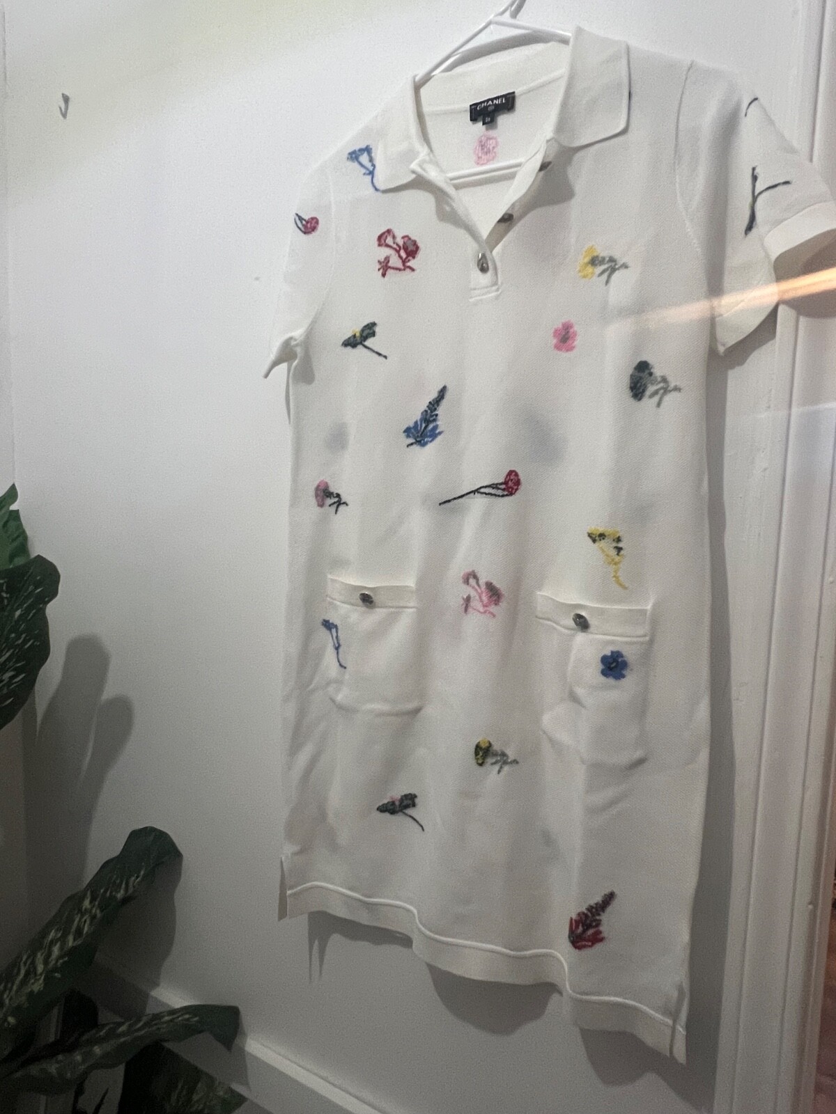 Picture 1 of 5