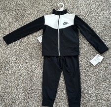 Nike Boy 2 Piece Hooded Jogging Set