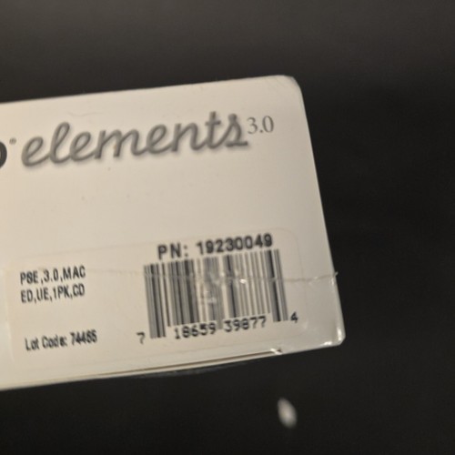 New Adobe Photoshop Elements 3.0 for MAC in large retail box sealed - Picture 9 of 10