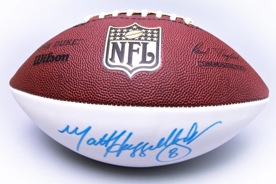 Authentic MATT HASSELBECK Autographed NFL Football Packers Seahawks Titans Colts - Image 2 of 4