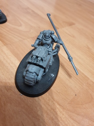Warhammer 40k Space Marine Outriders Squad 3 bikes - Picture 4 of 7