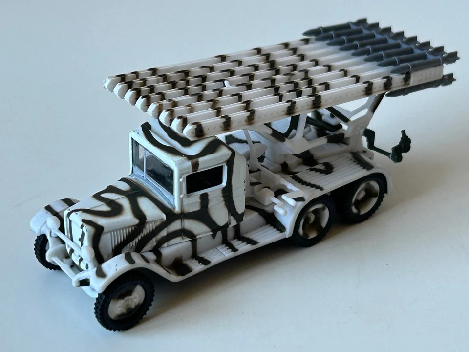 BM-13 Katyusha 1942 Russian Military Rocket Artillery Truck Car Diecast 1:72 - Image 2 of 4