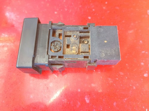Hazard Emergency Warning Lamp Switch For NISSAN Sentra Sunny 200SX B14 96-00 - Picture 4 of 5