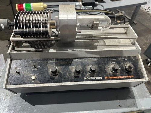 DUPONT 951001-902 951 THERMOGRAVIMETRIC ANALYZER
