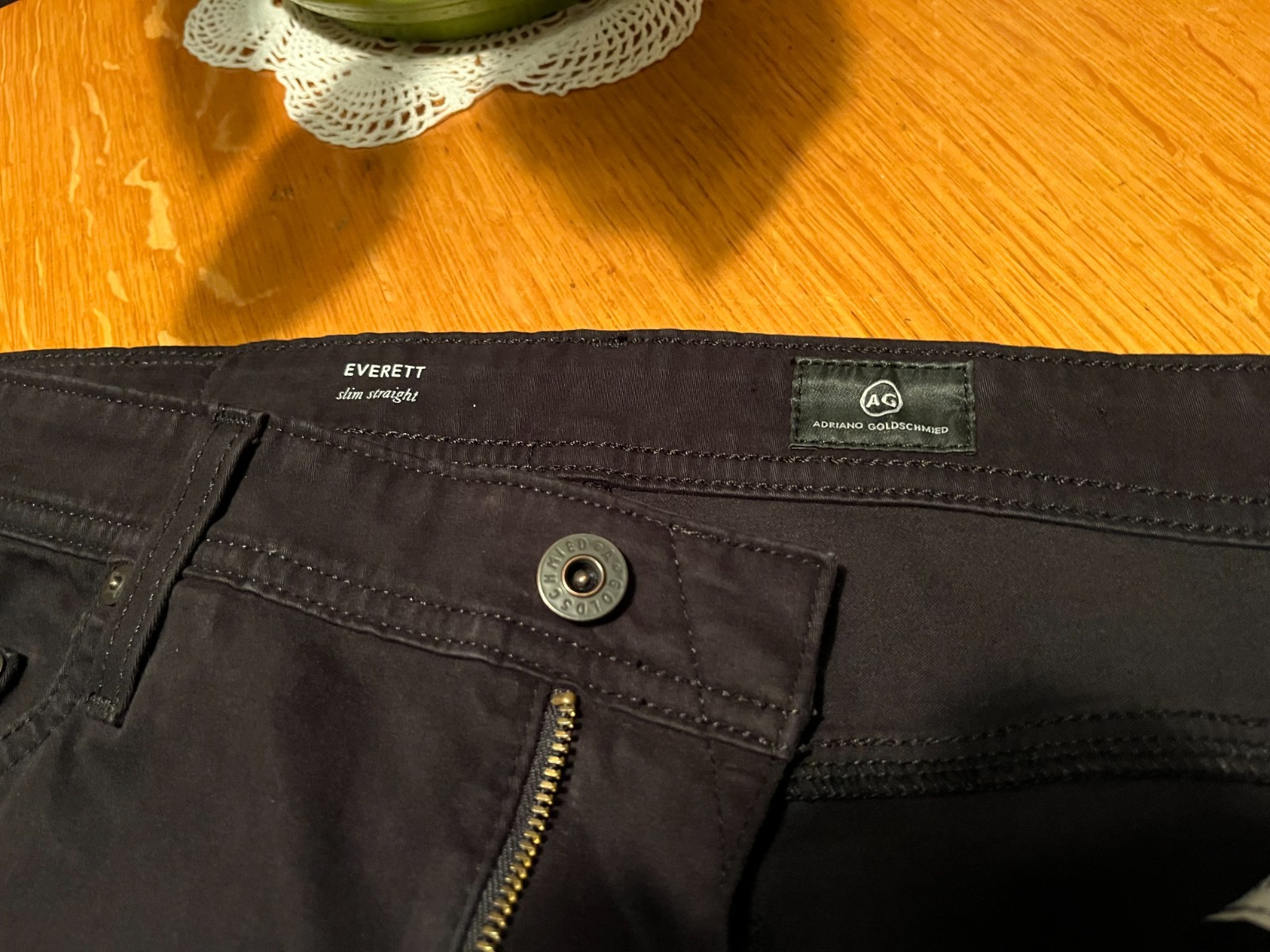 AG ADRIANO GOLDSCHMIED EVERETT SLIM STRAIGHT SATEEN BLACK JEANS 33 X 32 NICE!