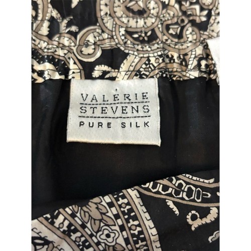 Valerie Steven's Women's Black Paisley Silk Midi Skirt Size M - Picture 3 of 8
