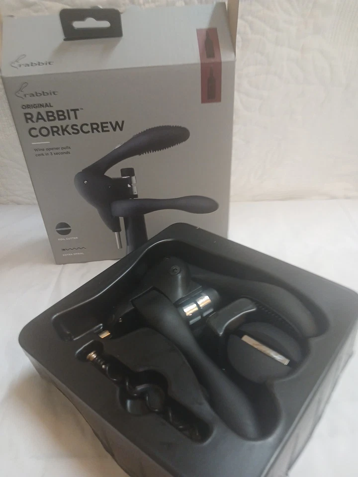 Rabbit W6004 Original Rabbit Corkscrew 3 Piece Wine Opener Set(( Uesd )) - Image 4 of 4