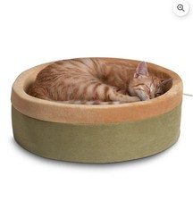 K H Pet Products Thermo-Kitty Bed Indoor Heated Cat Bed Sage/Tan Large 20 Inches