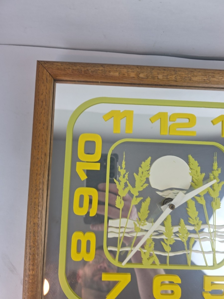 1976 Hoursakes Lucid Lines Mirror Clock Virgil Thrasher Style 13