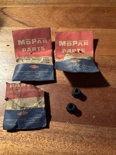 Nos Mopar Horn Contact Insulating Bushings 1450494 Nos Mopar Horn Contact Insulating Bushings 1450494