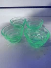 SET 4 FLAT BOTTOM BERRY BOWLS! VTG Thumbprint GREEN PETAL pattern EUC BH