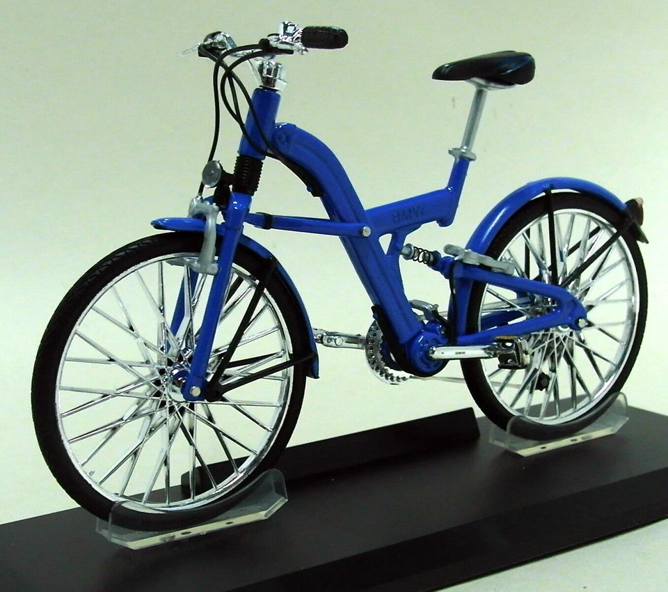 Welly 1/10 Scale - BMW Q5.T Blue Diecast and Plastic Model Bicycle and Stand - Image 4 of 4