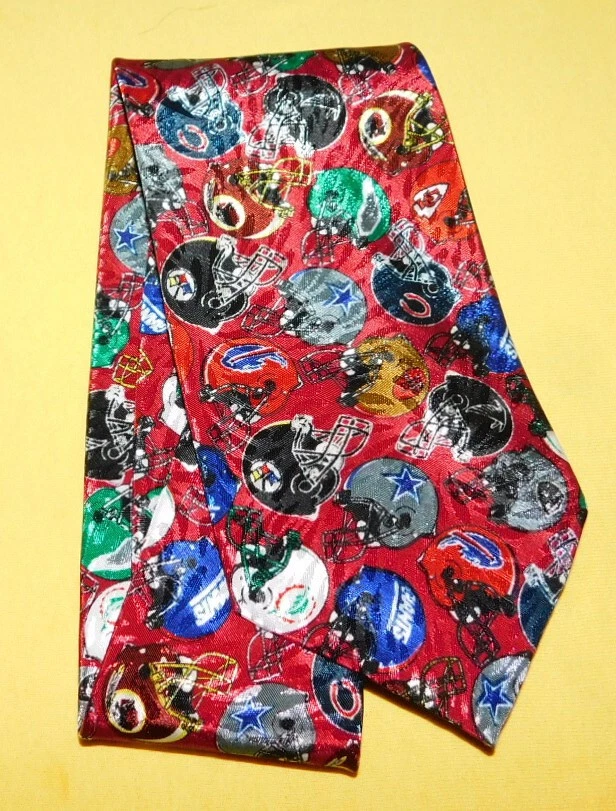 EQUIPO NFL ROJO/VERDE/BLANCO MOTIVO CASCO CORBATA POLIÉSTER - CORBATAS - CORBATAS DE DISEÑADOR. Foto 2 de 3